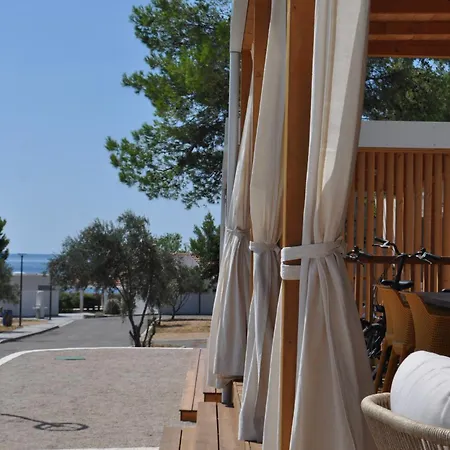 Sea House Mobile Home, Pool, Bikes, Sup - Privilege Point & * 오레비츠
