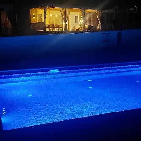 Sea House Modern Mobile Home, Pool - Privilege Point & * Orebic