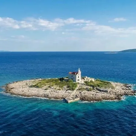 Sea House Mobile Home, Pool, Bikes, Sup - Privilege Point & Villa Orebic